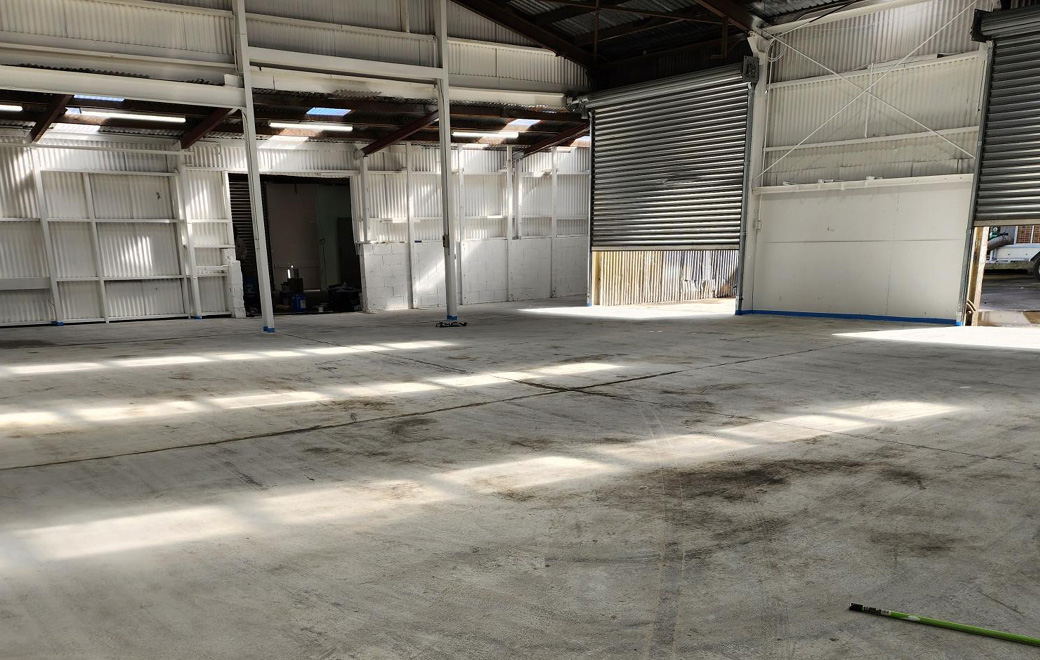Before warehouse cleaning by Octogroup